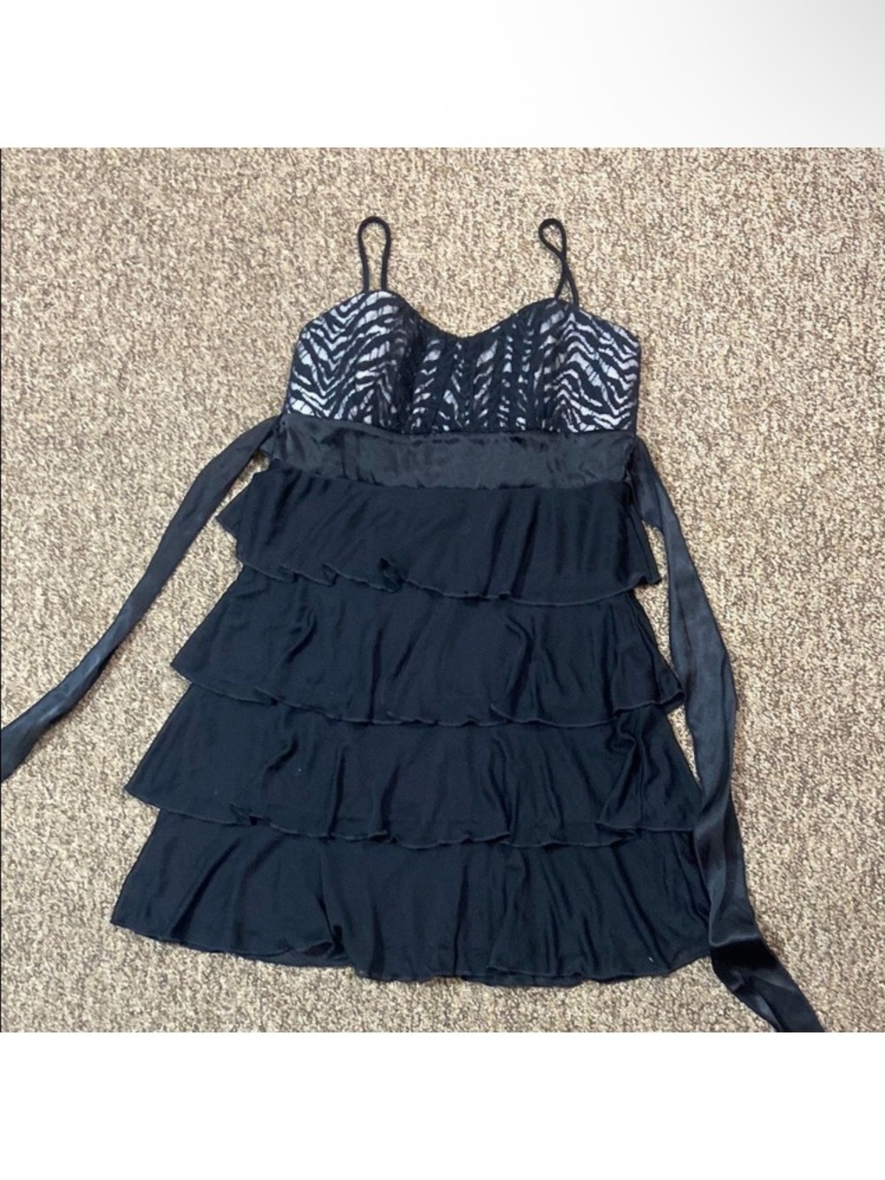 SWEET STORM WOMAN DRESS SIZE M